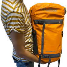 Cargar imagen en el visor de la galería, Mochila Columbus Aitxuri 30 Orange