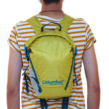 Cargar imagen en el visor de la galería, Mochila Columbus Lariste 15 Verde