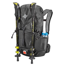 Cargar imagen en el visor de la galería, Mochila Columbus KATAHDIN 20 Negra con RAIN COVER
