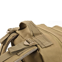 Cargar imagen en el visor de la galería, Mochila Táctica Militar 40 Litros
